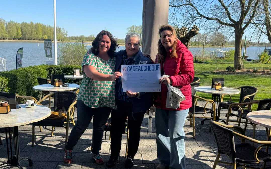 Overhandiging Cheque Rabobank Altena